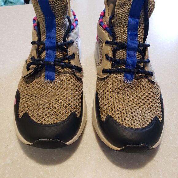 Fabletics Hiker Sneakers Running Shoes Women’s Size 6 Zuma 5 Studio Lace Up C3 - Picture 3 of 8